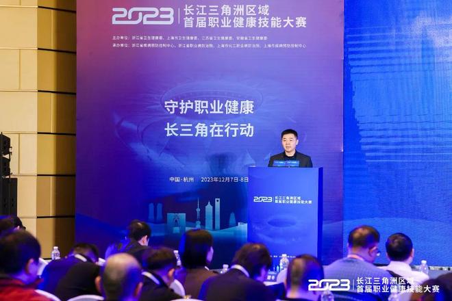 雄鹿想要重 雄鹿想要重