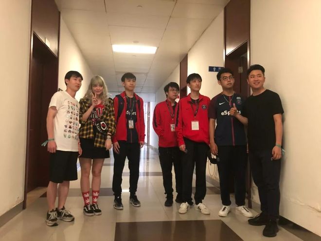 詹姆斯关键 詹姆斯关键